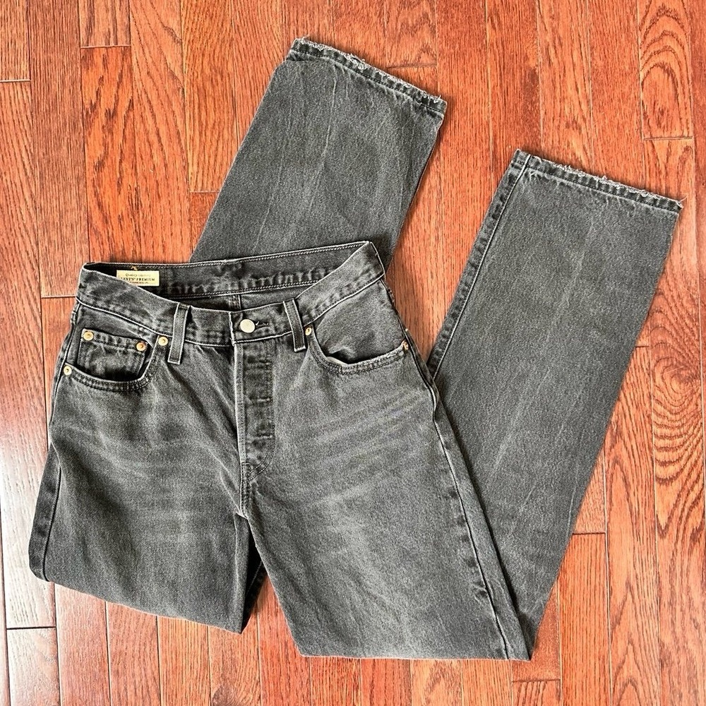 2011 Waterless Big E lEvis 501 90s Fit Premium Button Up High Rise Denim Jeans